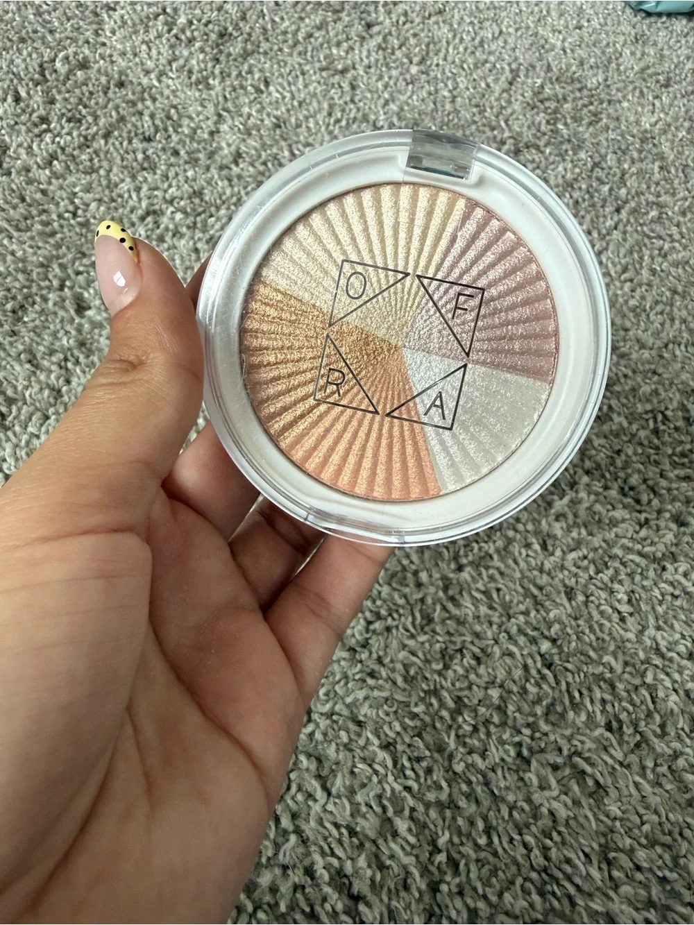 OFRA Radiant Multi-Glow Highlighter